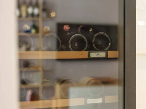 Prodaja, jednosoban stan, 55m², Porto Montenegro, Tivat - image 11