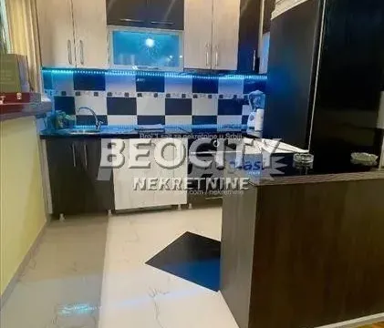 Prodaja, trosoban stan, 57m², Karaburma, Palilula Sve Podlokacije - image 9