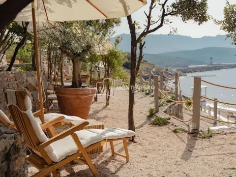 Prodaja, kuća, 243m², Luštica Bay, Tivat - image 12