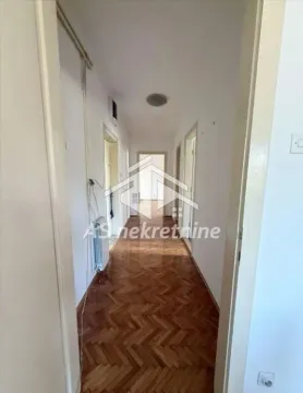 Rent, two bedroom apartment, 80m², Vračar Sve Podlokacije, Beograd - image 12
