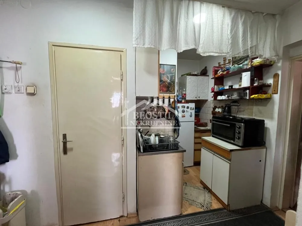 Prodaja, trosoban stan, 52m², Carina, Smederevo