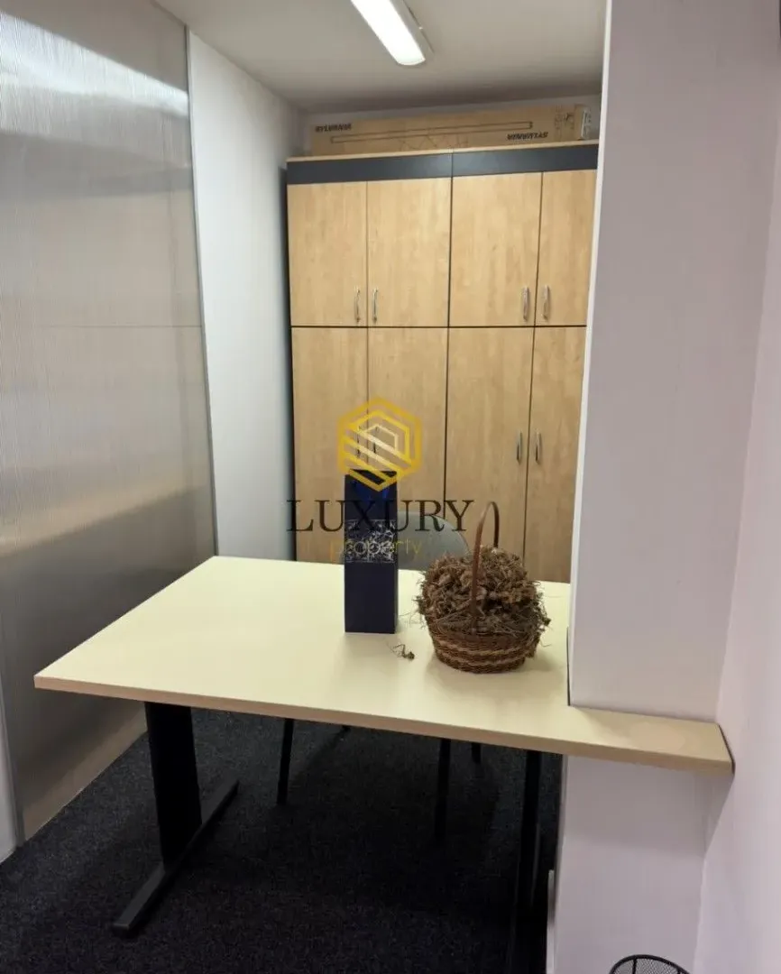 Rent, office space, 45m², Preko Morače, Podgorica