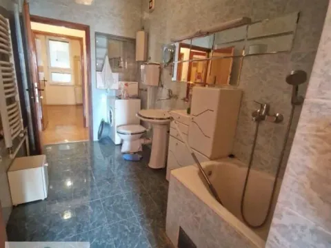 Izdavanje, poslovni prostor, 92m², Obrenovac, Beograd - image 7