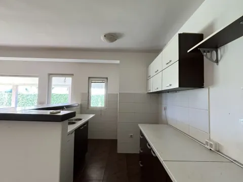 Sale, house, 165m², Bar, Crna Gora - image 6