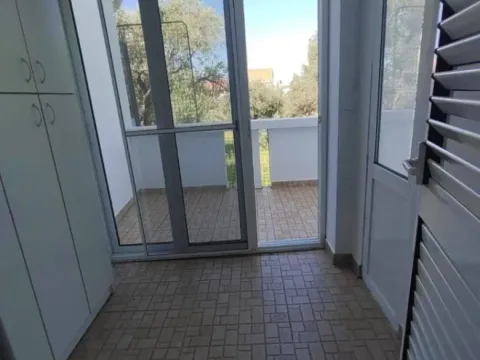 Sale, two bedroom apartment, 71m², Bečići, Budva - image 4