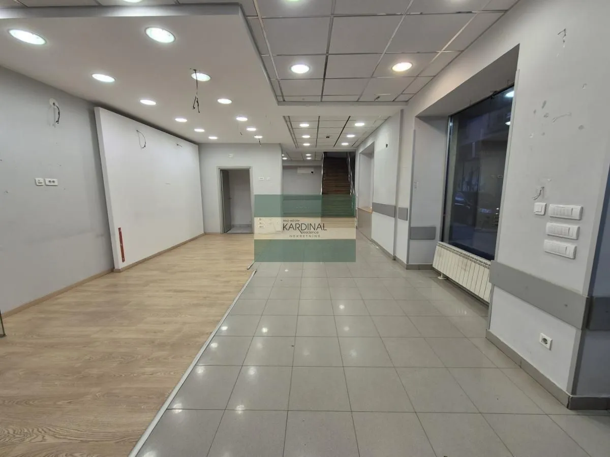 Rent, office space, 326m², Centar, Jagodina