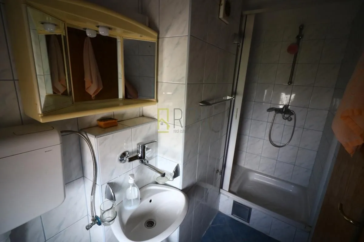 Prodaja, dvosoban stan, 92m², Stari Aerodrom, Podgorica