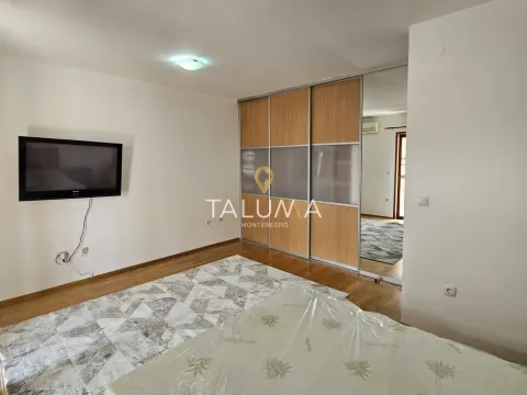 Rent, three bedroom apartment, 120m², Zabjelo, Podgorica - image 6