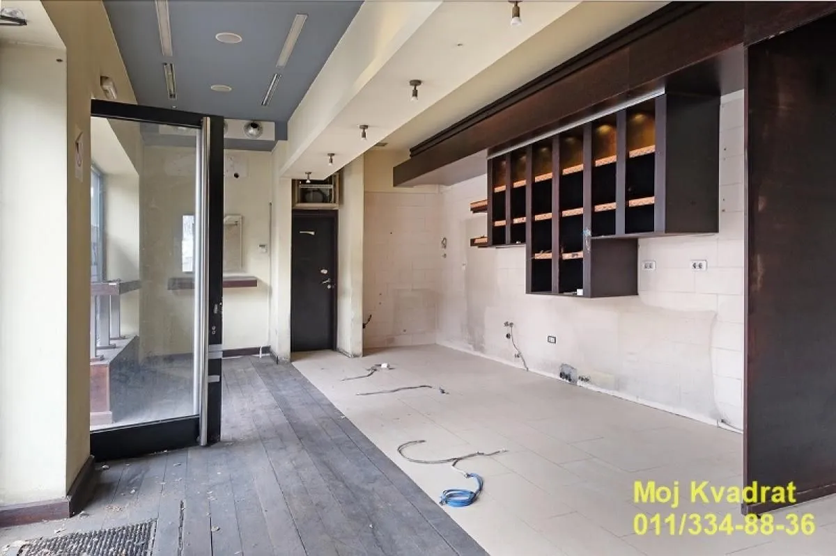 Rent, office space, 42m², Slavija, Vračar Sve Podlokacije