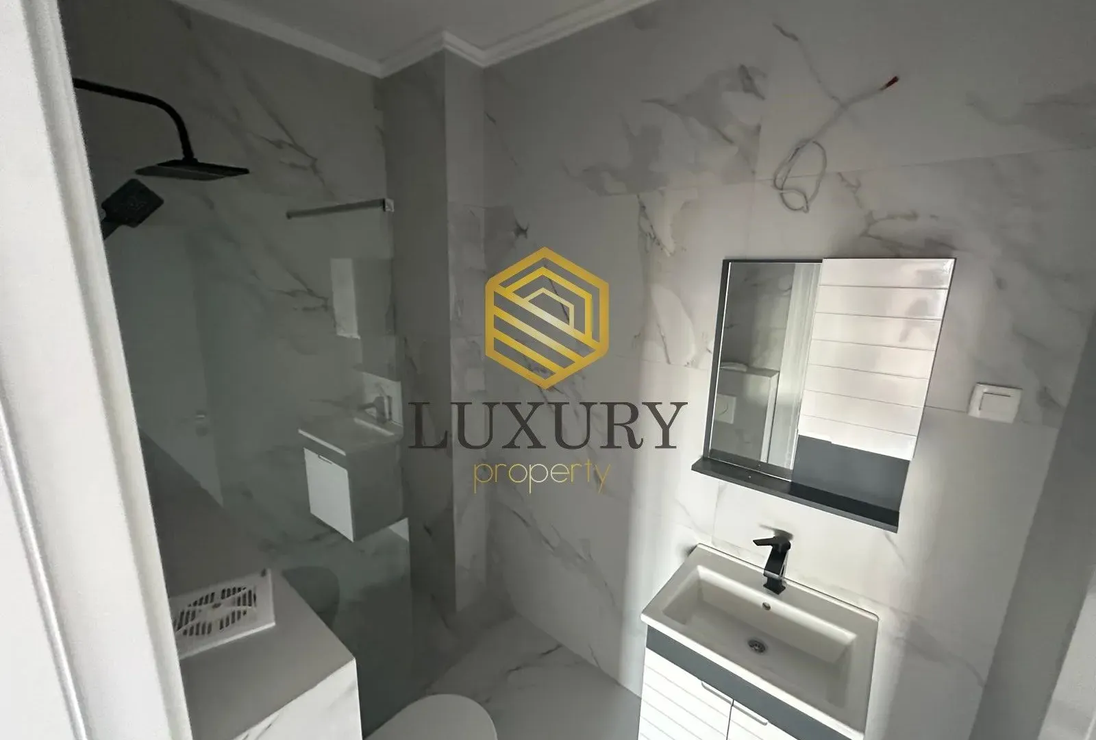 Prodaja, trosoban stan, 66m², Central Point, Podgorica