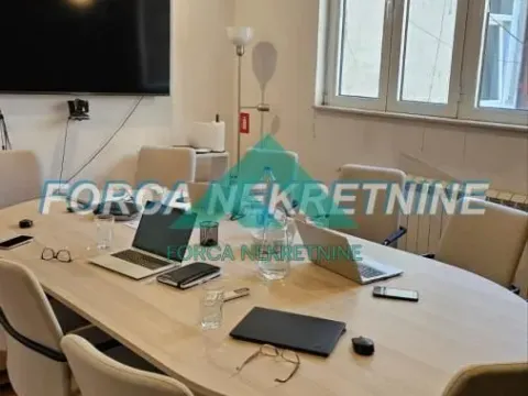 Izdavanje, poslovni prostor, 130m², Stari Grad, Beograd - image 5