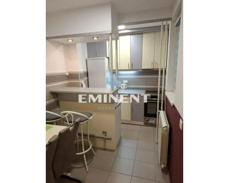 Izdavanje, dvosoban stan, 47m², Slavija, Vračar Sve Podlokacije - image 4