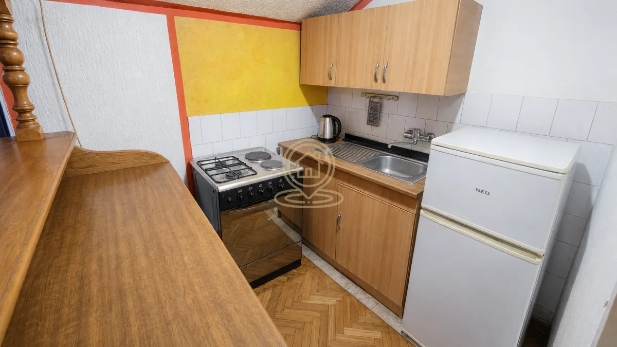 Izdavanje, dvosoban stan, 65m², Petrovaradin, Novi Sad