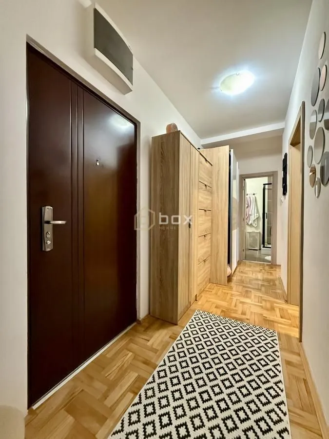 Prodaja, dvosoban stan, 54m², Pantelej, Niš