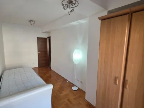 Rent, two bedroom apartment, 75m², City Kvart, Podgorica - image 6