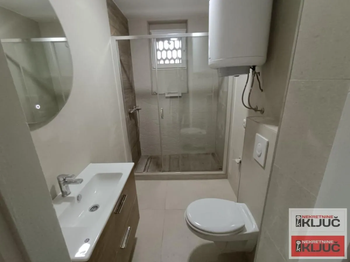 Prodaja, dvosoban stan, 64m², Spens, Novi Sad Sve Podlokacije