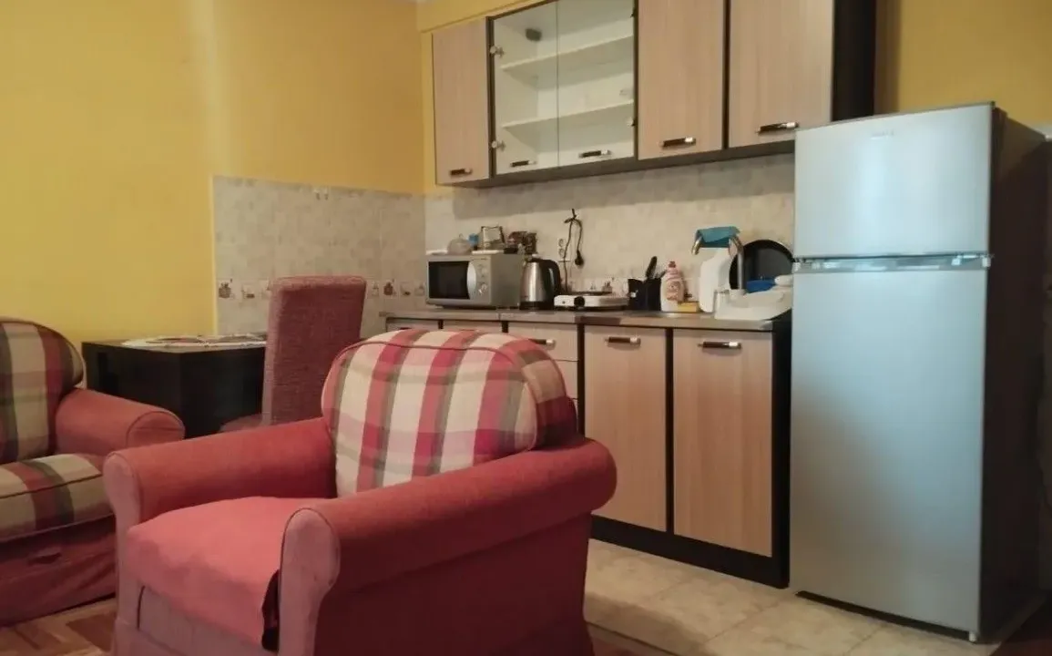 Izdavanje, garsonjera, 40m², Stari Aerodrom, Podgorica