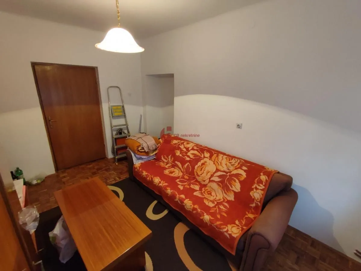 Prodaja, kuća, 224m², Dudova Šuma, Subotica