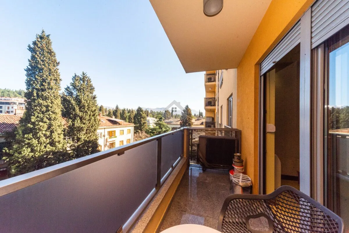 Rent, two bedroom apartment, 75m², Centar, Podgorica