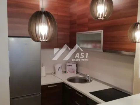 Rent, one bedroom apartment, 44m², Rotkvarija, Novi Sad Sve Podlokacije - image 2