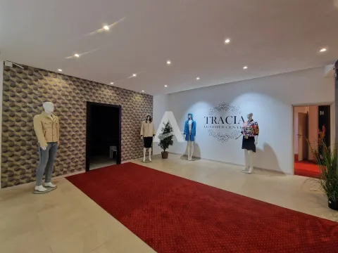 Prodaja, poslovni prostor, 800m², Jaz, Budva - image 5