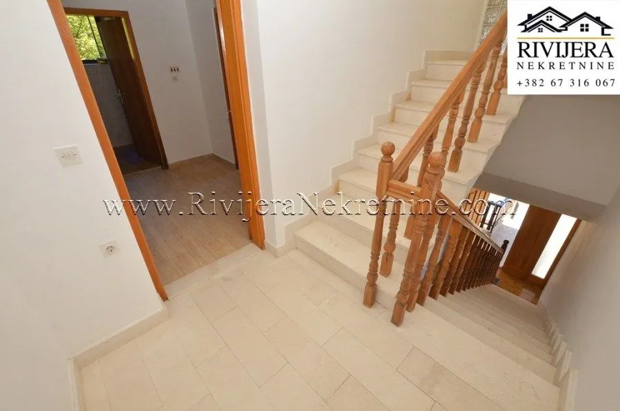 Prodaja, kuća, 237m², Sutorina, Herceg Novi