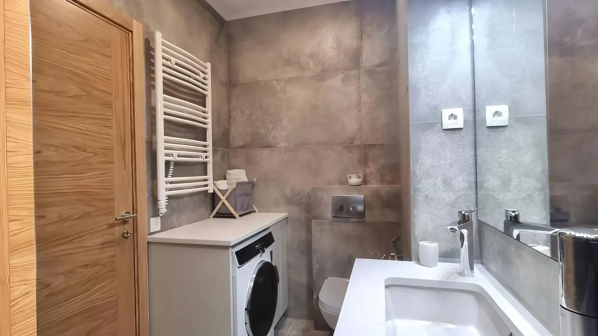 Prodaja, trosoban stan, 86m², Babilonija, Budva