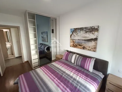 Izdavanje, dvosoban stan, 68m², Master Kvart, Podgorica - image 2