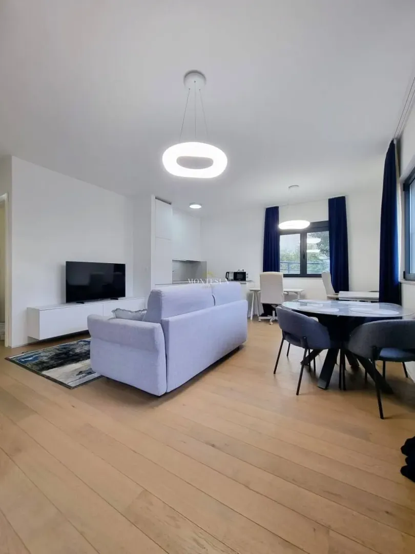 Rent, two bedroom apartment, 69m², Centar, Budva