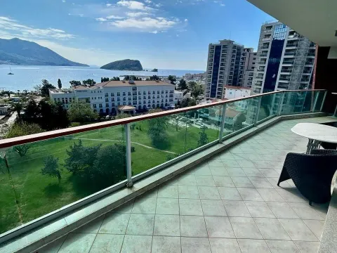 Izdavanje, dvosoban stan, 140m², Centar, Budva - image 9