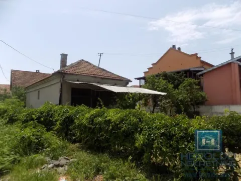 Sale, house, 69m², XI Kongres, Paraćin - image 10