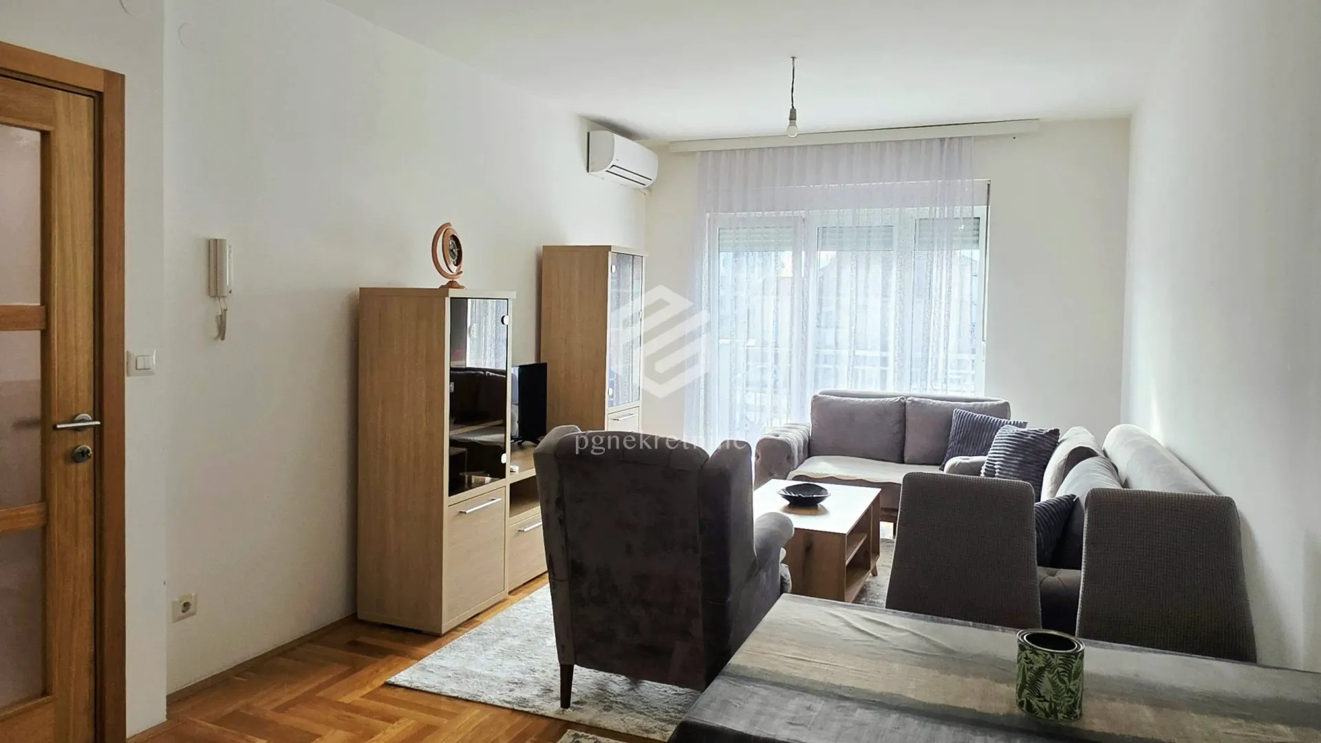 Prodaja, jednosoban stan, 48m², Stari Aerodrom, Podgorica