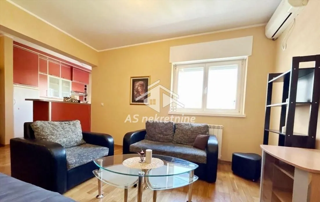 Prodaja, dvosoban stan, 53m², Novi Beograd Blok 63, Novi Beograd Sve Podlokacije