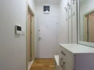 Izdavanje, garsonjera, 25m², Budva, Crna Gora - image 4