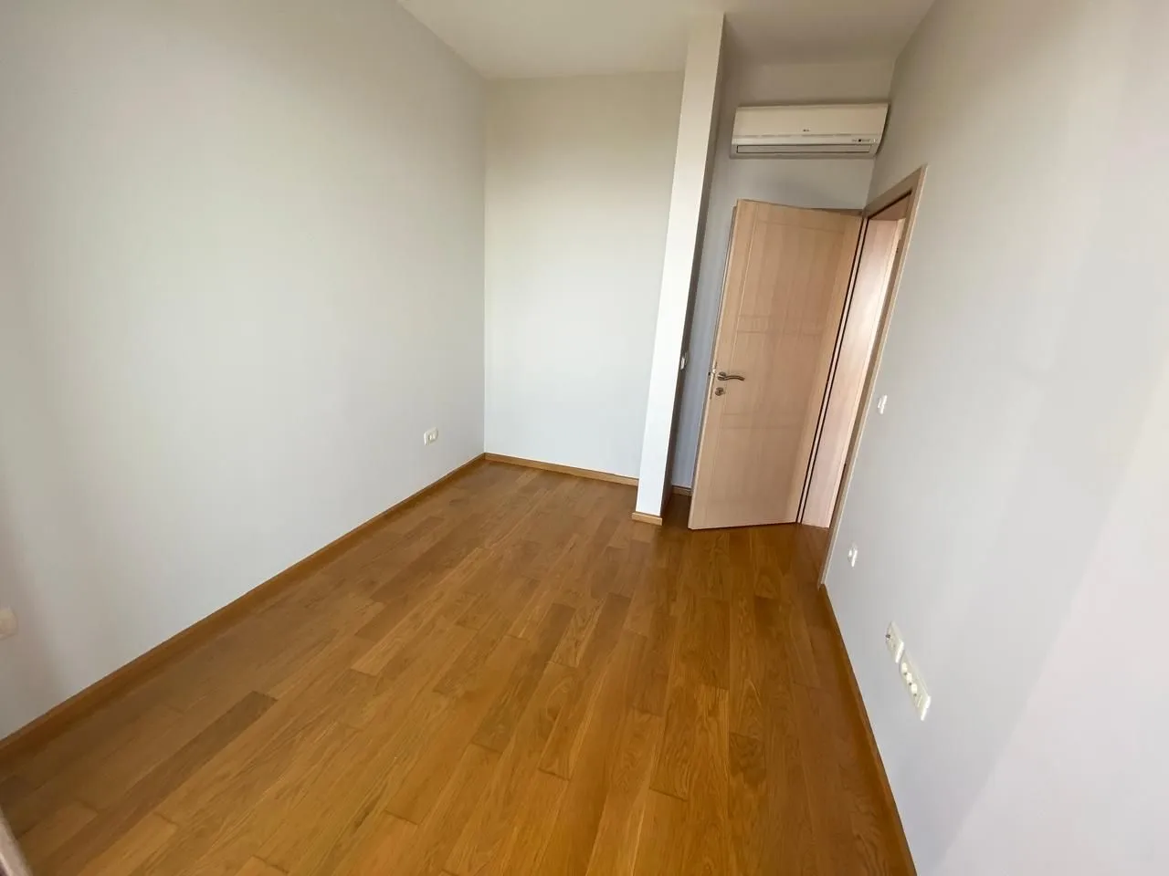 Sale, two bedroom apartment, 65m², Bečići, Budva