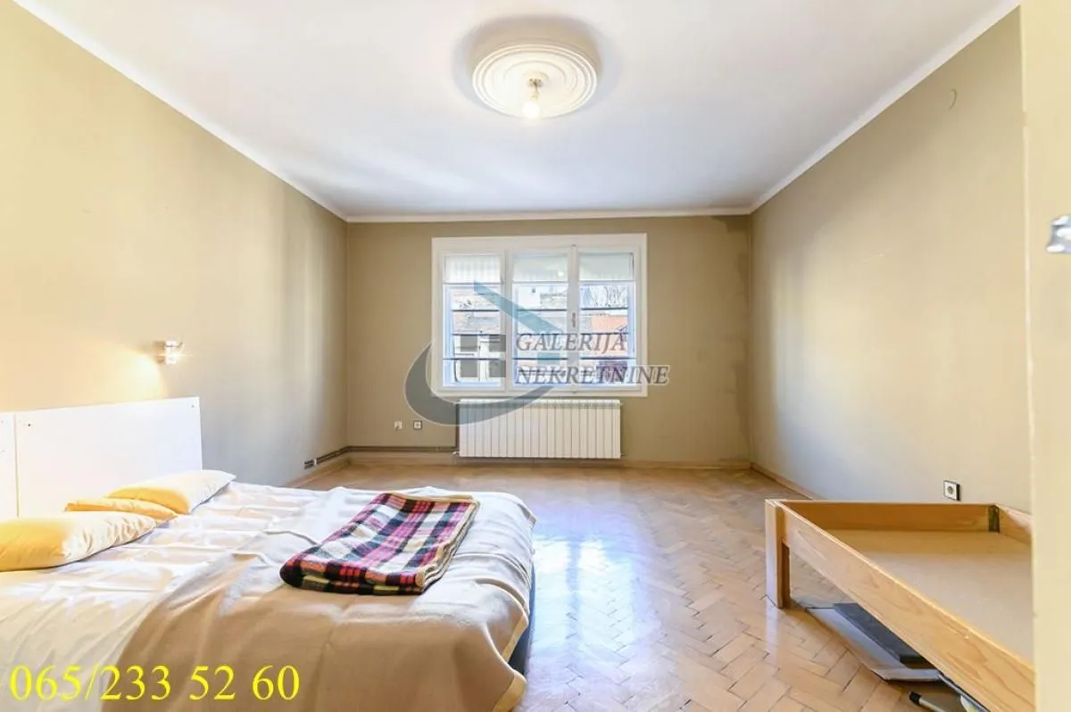 Sale, three bedroom apartment, 72m², Zeleni Venac, Beograd