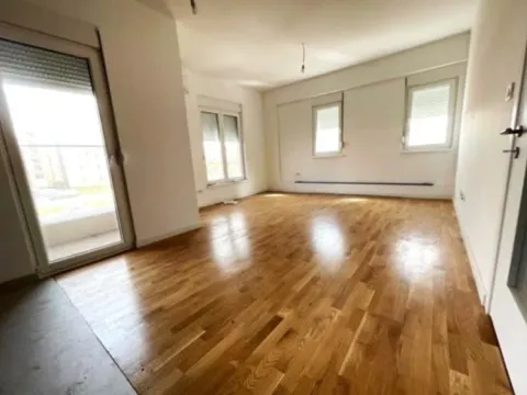 Izdavanje, jednosoban stan, 68m², Zabjelo, Podgorica - image 5