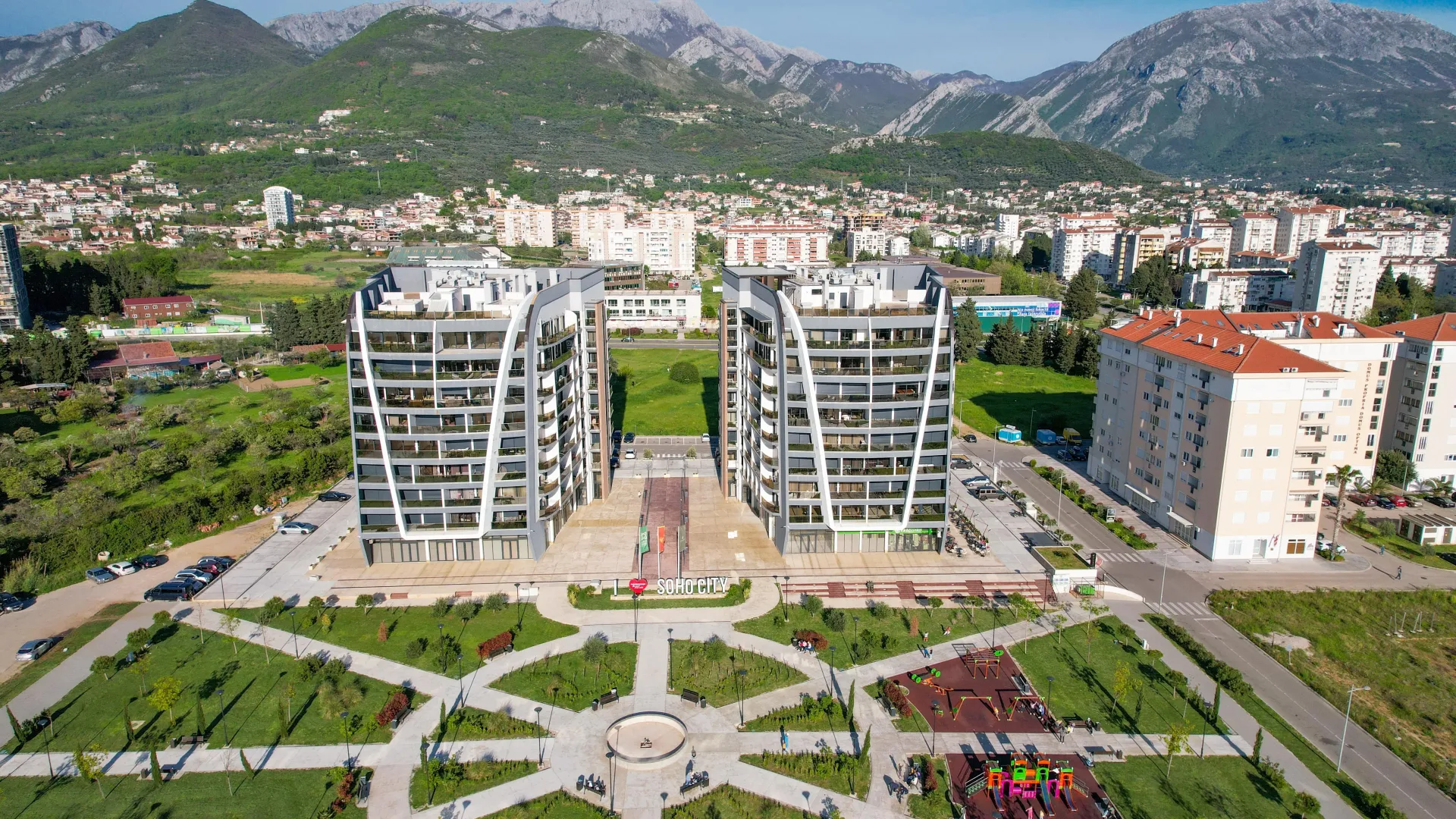 Sale, three bedroom apartment, 237m², Soho City, Bar