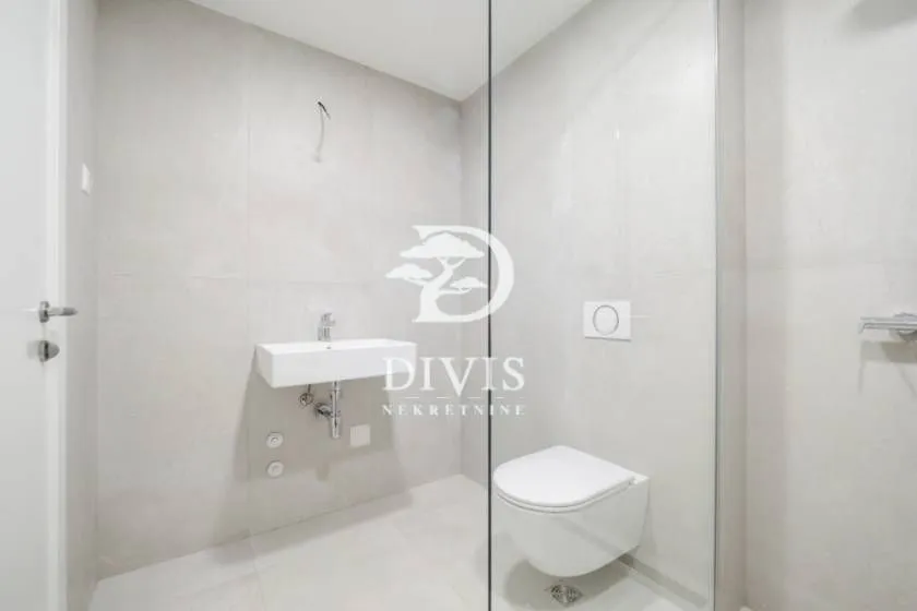 Prodaja, trosoban stan, 83m², Cerak Vinogradi, Beograd