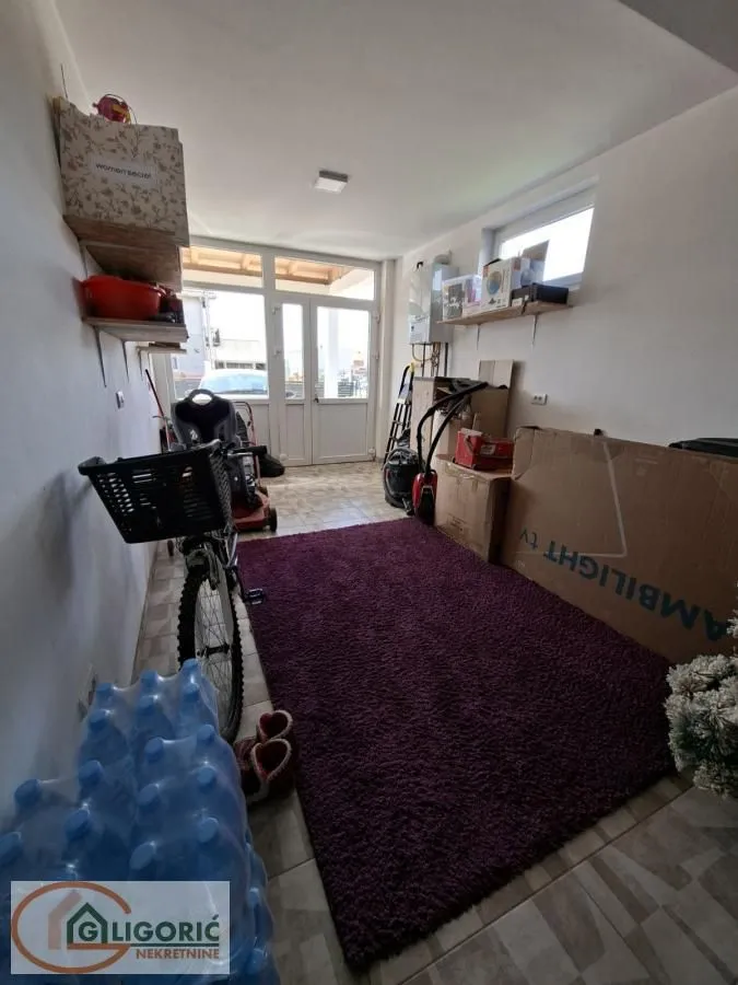 Prodaja, kuća, 333m², Misa, Pančevo
