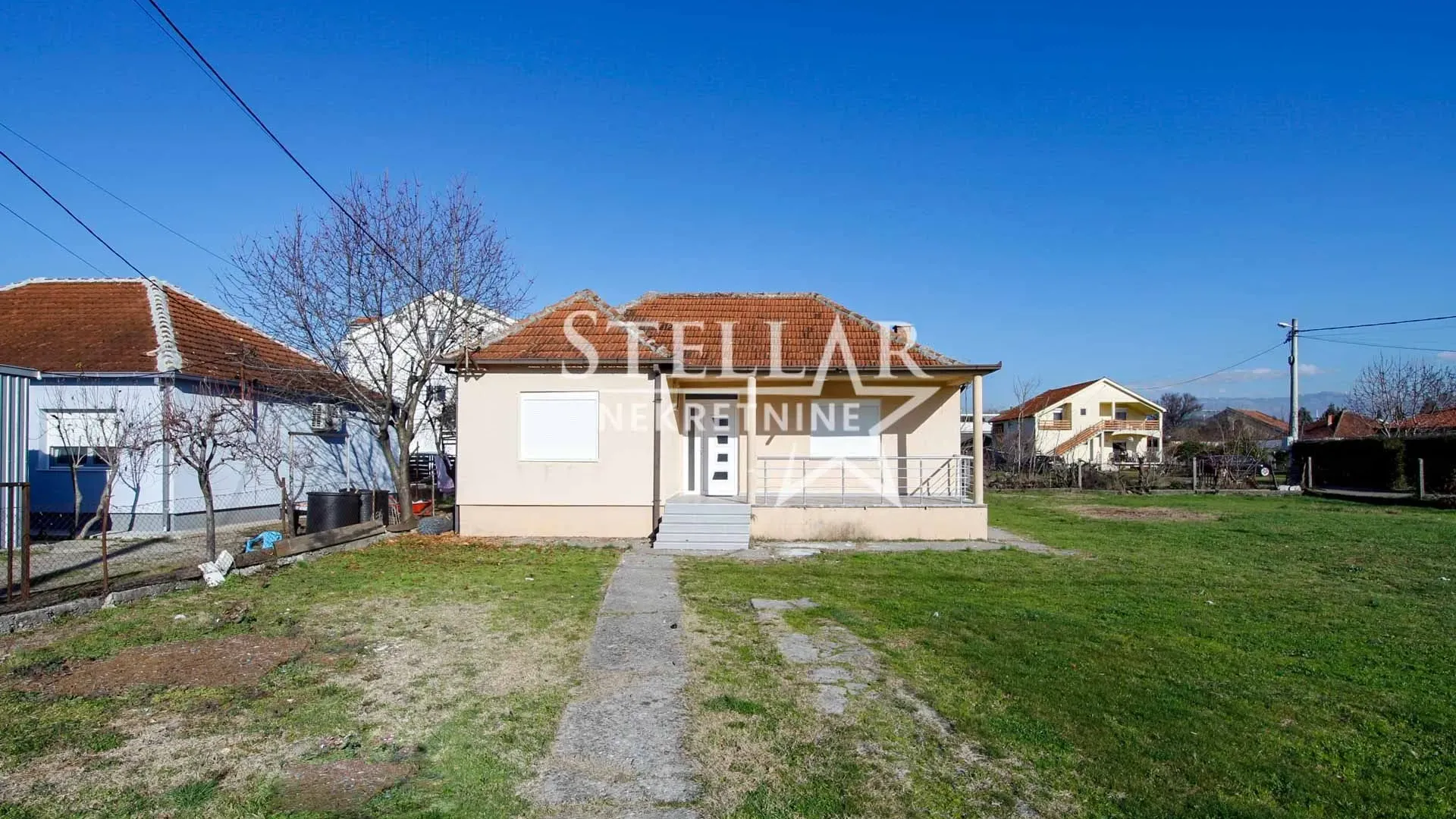 Izdavanje, kuća, 80m², Gornja Gorica, Podgorica