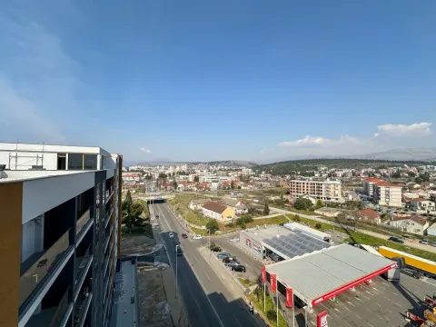 Rent, two bedroom apartment, 89m², Stari Aerodrom, Podgorica - image 14