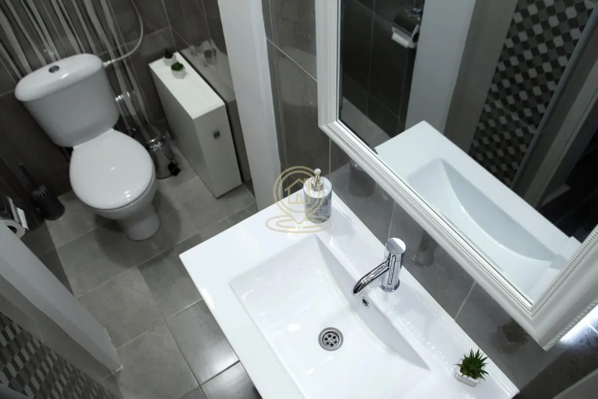 Izdavanje, jednosoban stan, 42m², Kej, Novi Sad Sve Podlokacije