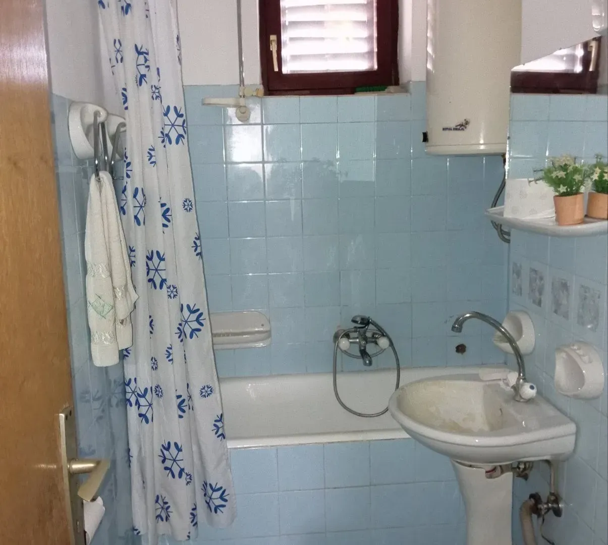 Rent, two bedroom apartment, 75m², Gintaš, Podgorica