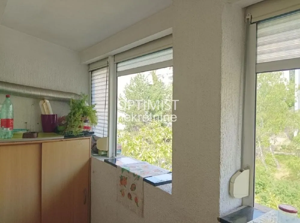 Sale, apartment, 103m², Banovo Brdo, Beograd