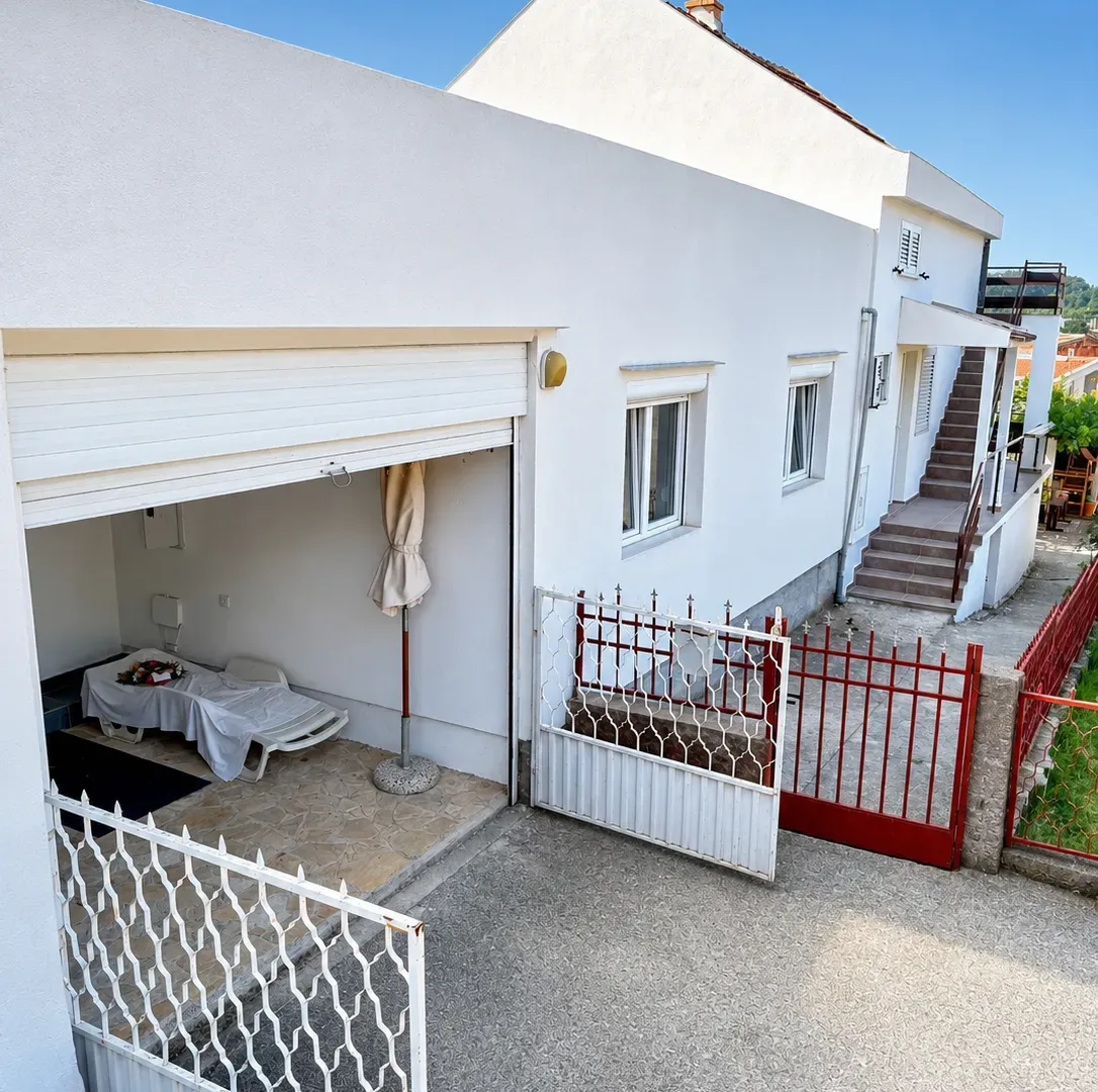 Sale, house, 101m², Dobre Vode, Bar