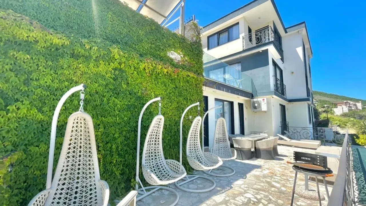 Sale, house, 420m², Krašići, Tivat