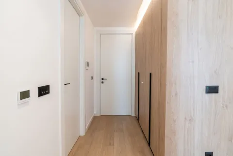 Rent, two bedroom apartment, 62m², Budva, Crna Gora - image 6