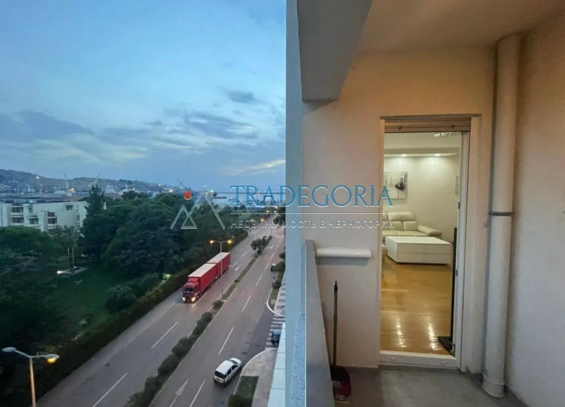 Prodaja, dvosoban stan, 72m², Bar, Crna Gora