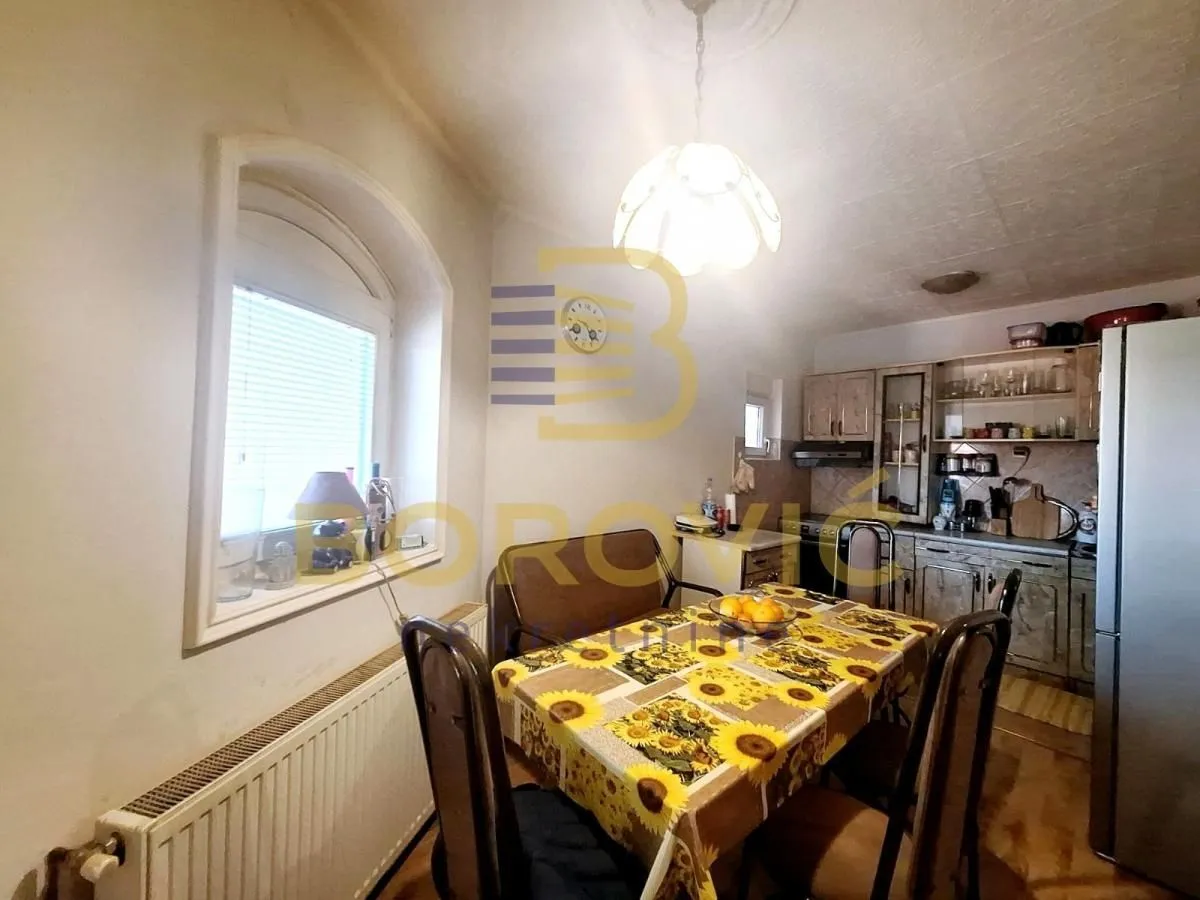 Prodaja, kuća, 250m², Misa, Pančevo